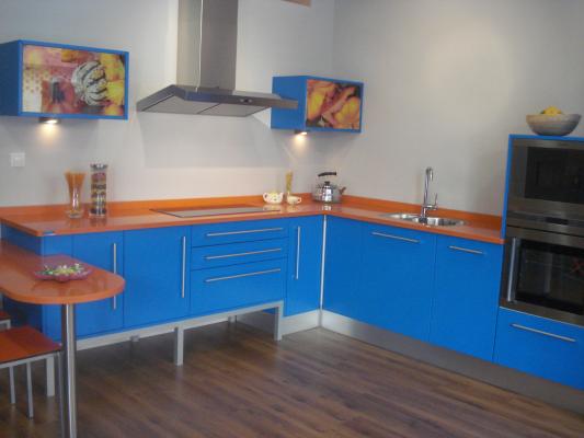 COCINA LACA AZUL