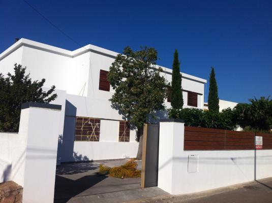 VIVIENDA UNIFAMILIAR
