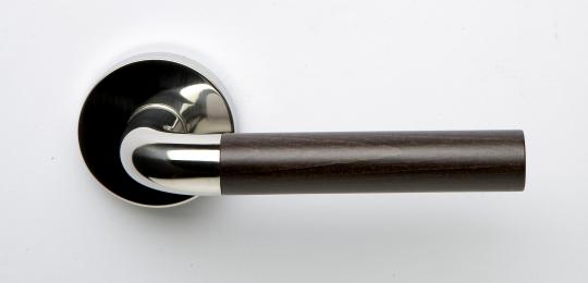 SERIE 81M PROA