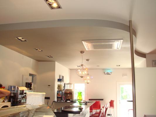 CAFETERIA3