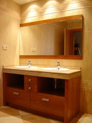 mueble baño cerezo