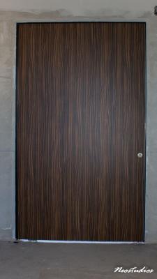 puerta pivotante eje desplazado