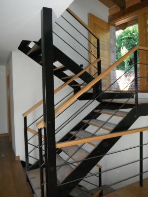 DISEÑO ESCALERAS METALICAS