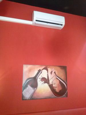 Split pared Hitachi en restaurante