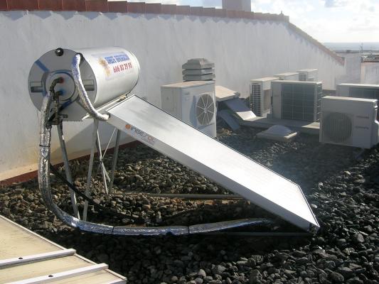 Instalacion de placa solar y aire acondicionado