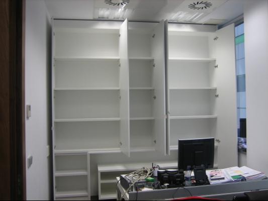 MOBILIARIO OFICINAS. AIE