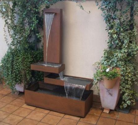 Fuente acero corten