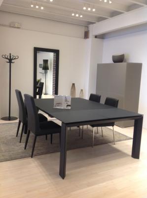 Mesa Omnia Calligaris