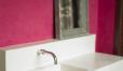 Baño con cemento pulido