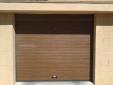 PUERTA SECCIONAL IMITACIÓN MADERA