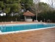 construcción piscina y alrededores