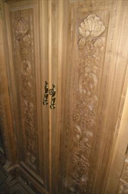 Dormitorio tallado en madera de nogal americano(modelo exclusivo)