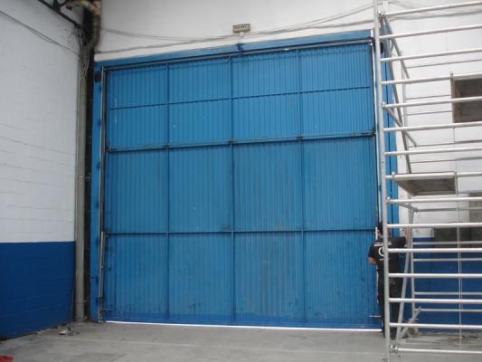 motorizacion de puertas metalicas en navarra