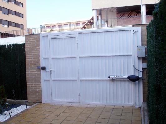 automatizacion puertas metalicas navarra