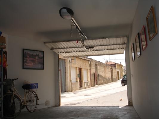 motorizacion puertas de chapa navarra