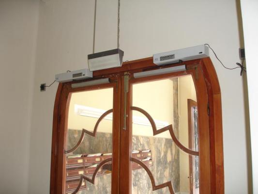 instalacion de puertas de portal automaticas pamplona