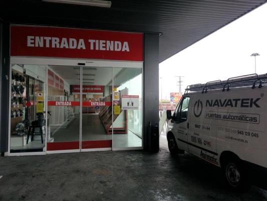 empresa de mantenimiento de puertas en navarra