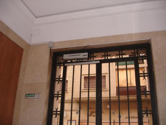 automatizacion de puertas portal navarra