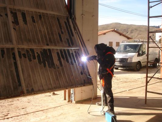 reparacion de puertas metalicas navarra
