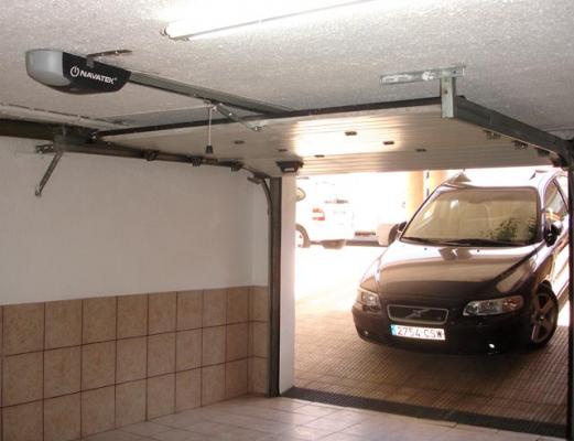 motorizacion puertas garaje navarra
