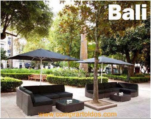 Mobiliario jardin y parasoles