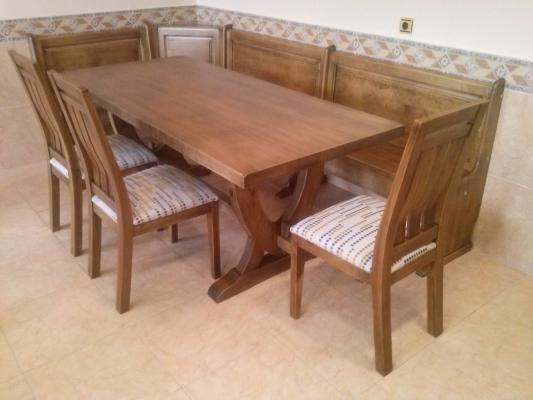 Conjunto mesa y banco rincón