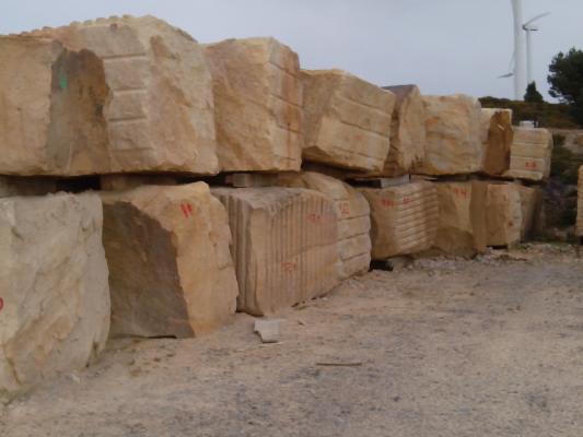 piedra en bloque