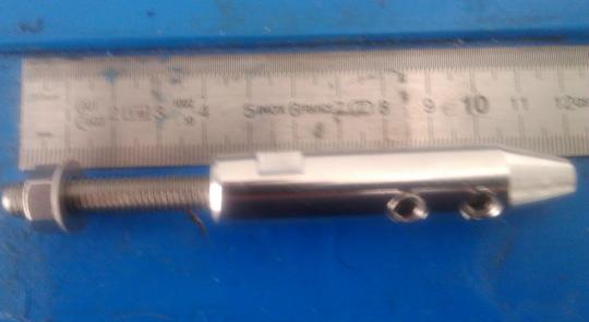 Terminal Roscado Inox  de montaje manual 