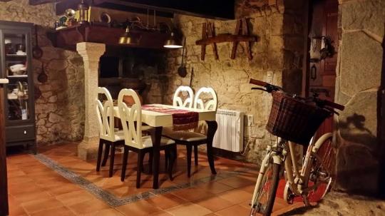 Mesa /Sillas Romántica