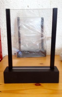 Porta Menús negro metacrilato