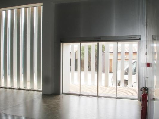 instaladores puertas automaticas en pamplona