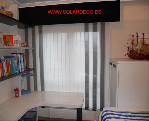 Cortina vertical screen en diferentes colores.