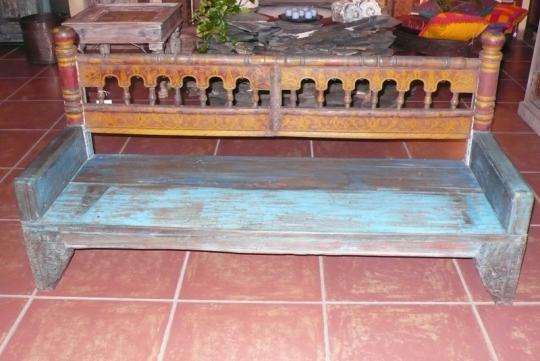Banco de madera SC88622  550EUR