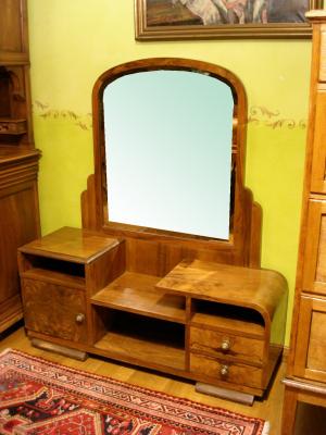 COMODA TOCADOR DECO RAIZ DE NOGAL PP SIGLO XX