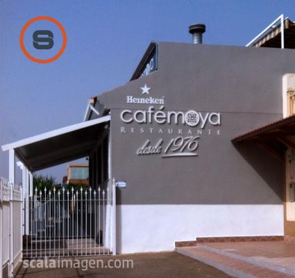 Rotulo corpóreo y decoración para cafetería Moya. www.scalaimagen.com
