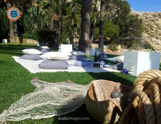 Decoración para boda. Chillout junto al mar. scalaimagen.com