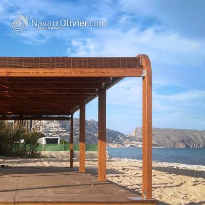 Pergola desmontable en madera tratada para chiringuito