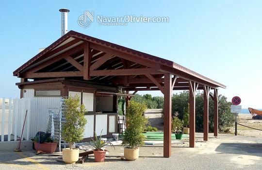 Kiosco de 1o m2 con pérgola para Churrería en Garrucha, Almería. www.navarrolivier.com