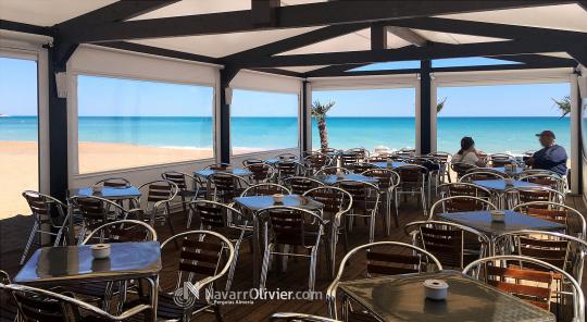 Pergola con serramiento para chiringuito en Castellón
