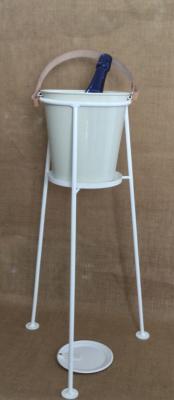 Pie cubitera apilable color blanco
