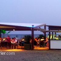 Chiringuito con terraza de dise&ntilde;o