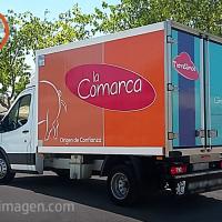 Rotulaci&oacute;n de flota de veh&iacute;culos para La Comarca. productos carnicos Lorquinos, scalaimagegen.com