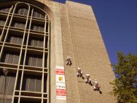 TRABAJADORES EN VERTICALES O TRABAJOS EN ALTURA TRABAJADORES EN VERTICALES O TRABAJOS EN ALTURA